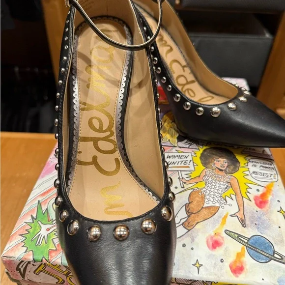 Sam Edelman Black Heels with Pointed Toe and Silver Studs - Picture 9 of 11